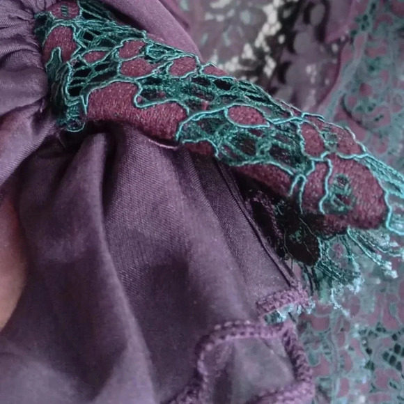 Self Portrait Lace and chiffon blouse - Picture 3 of 8